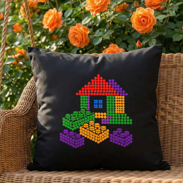 Domeček ze stavebnice z teček - den tečky - černý polštář s potiskem - inspirováno kostkami LEGO
