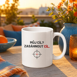 Můj cíl? Zasáhnout cíl - hrnek pro střelce