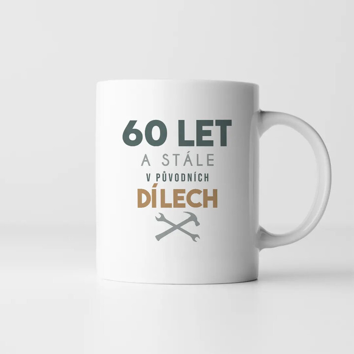 60 let a stále v původních dílech - hrnek s potiskem