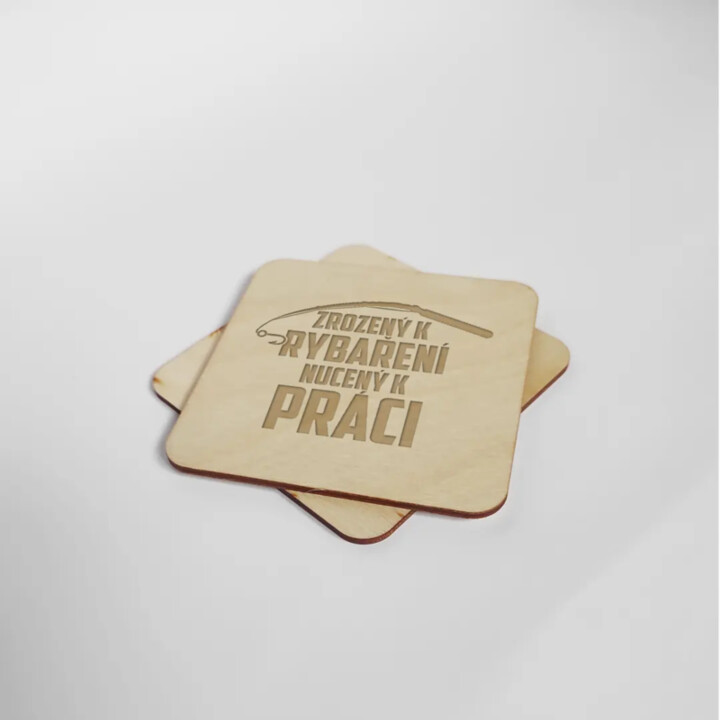 Zrozený k rybaření - nucený k práci - podložky pod hrnek