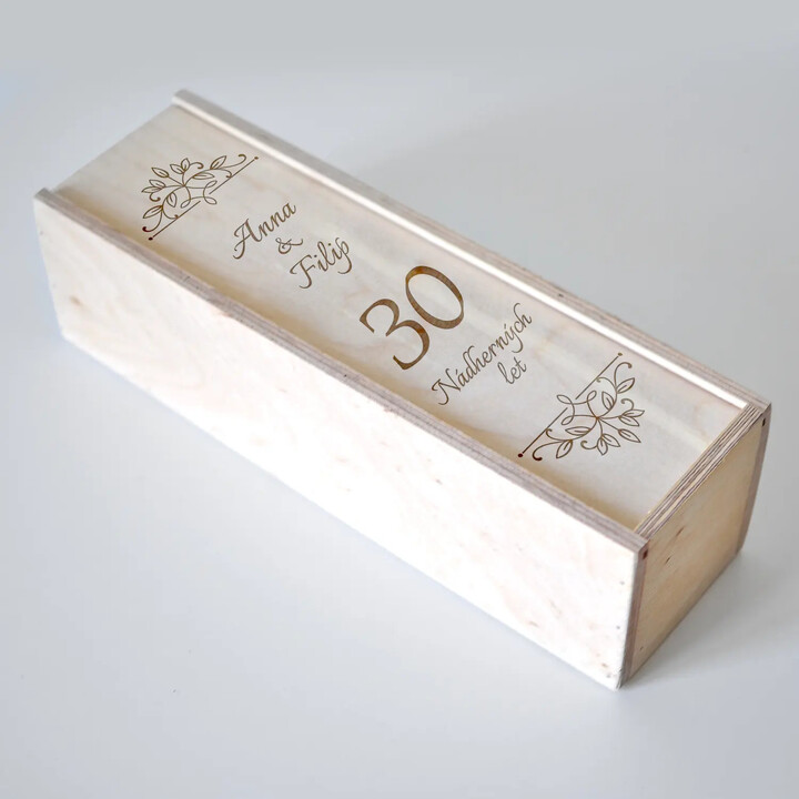 30 nádherných let - box na víno s gravírováním