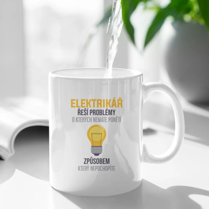 Elektrikář řeší problémy - hrnek s potiskem