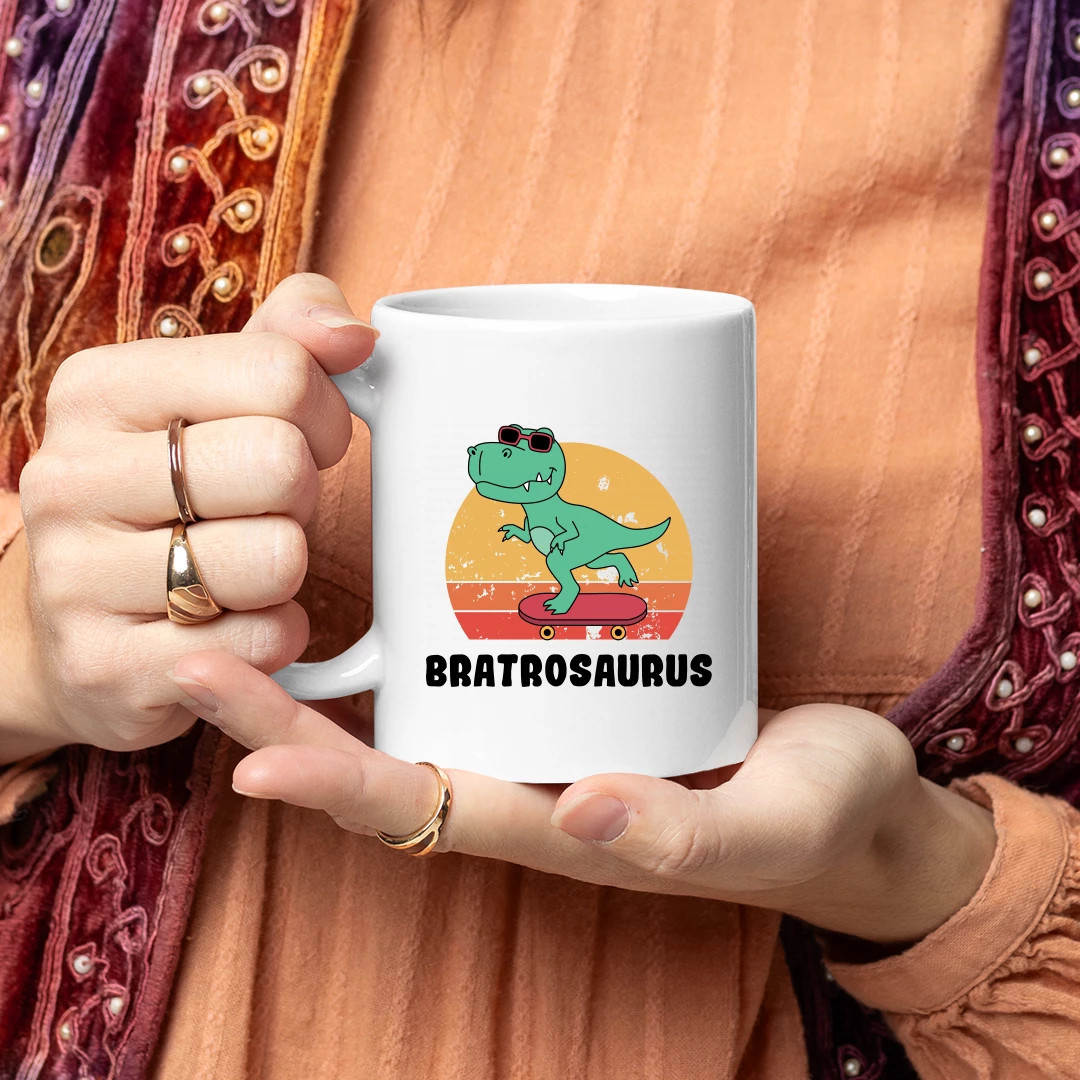 Bratrosaurus - vtipný hrnek jako dárek pro bratra