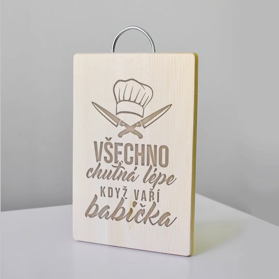 Všechno chutná lépe, když vaří babička - kuchyňská prkénka
