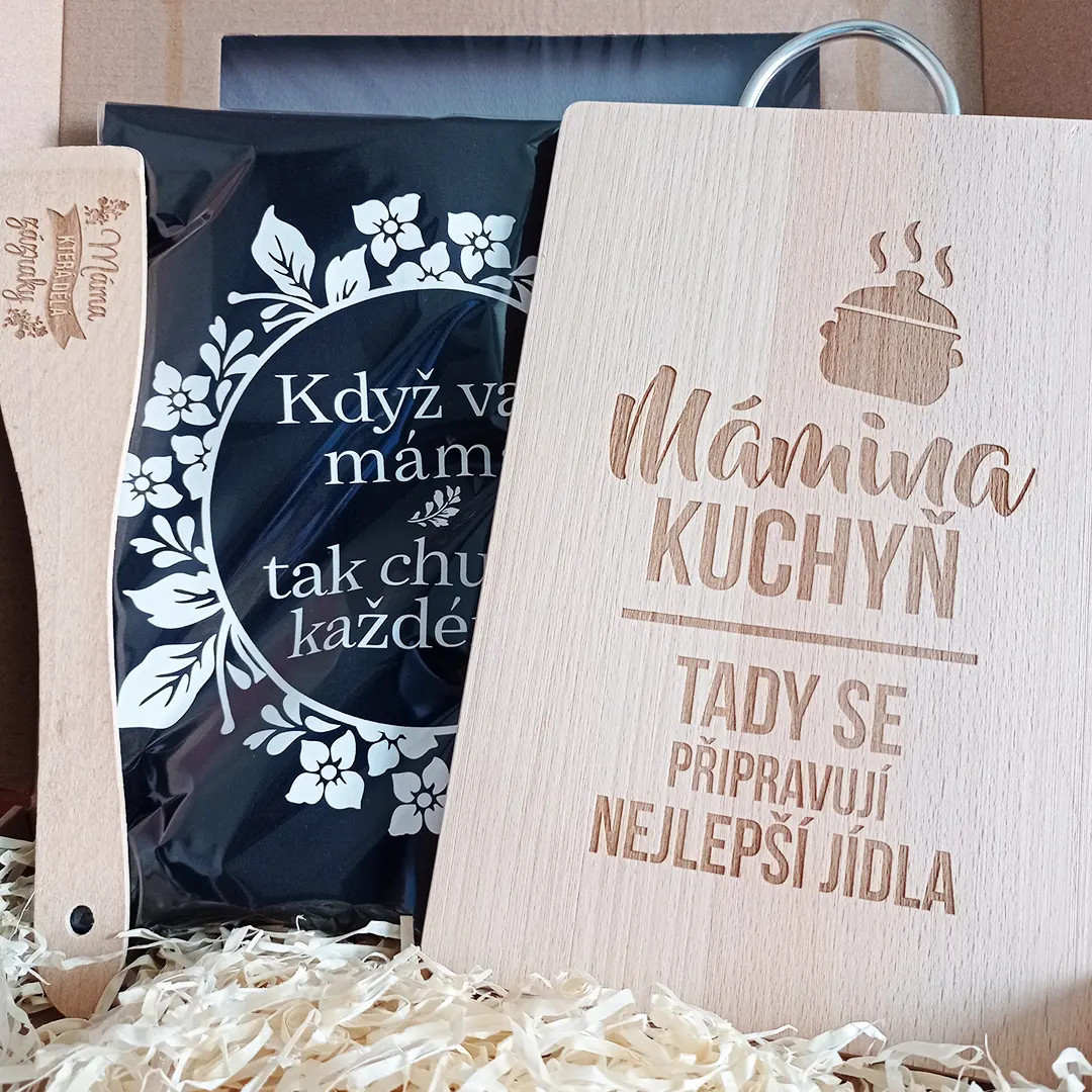 Dárková sada pro maminku - zástěra + prkénko + stěrka
